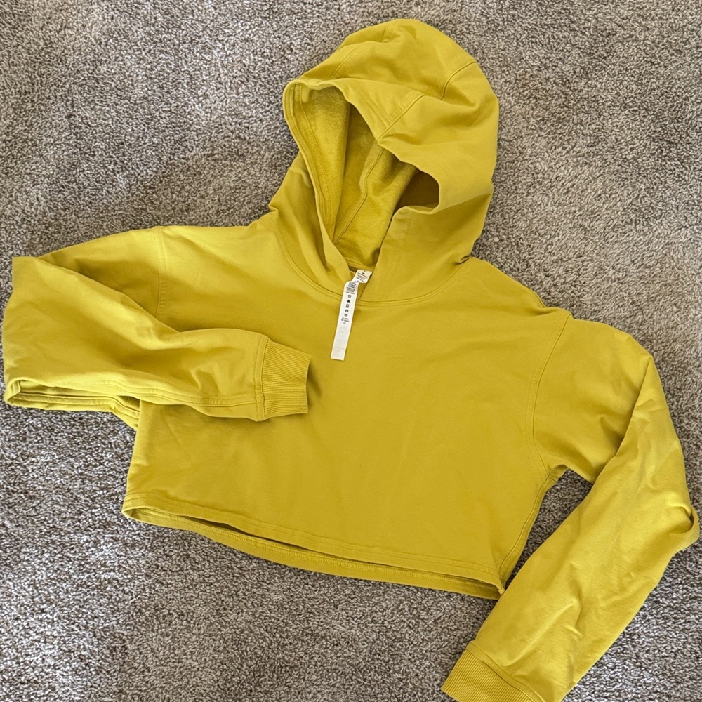 Lululemon Cropped Hooded Sweatshirt sz 6